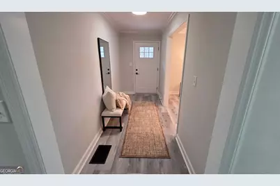 610 Glenforest Road, Sandy Springs, GA 30328 - Photo 17