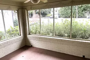 2703 Sharondale Dr NE, Atlanta, GA 30305 - Photo 19