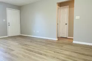 105 Granite St, Hogansville, GA 30230 - Photo 5