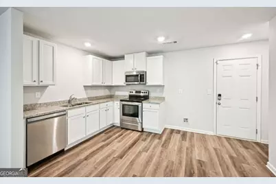 4437 Ben Hill Road, Atlanta, GA 30349 - Photo 9