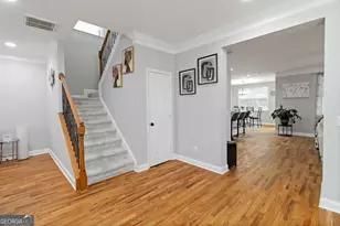 6101 Sparkling Cove Ln, Buford, GA 30518 - Photo 9