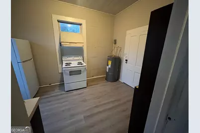 910 Truitt Avenue #B, Lagrange, GA 30240 - Photo 9