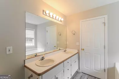 356 Cattlemans Circle, McDonough, GA 30252 - Photo 13