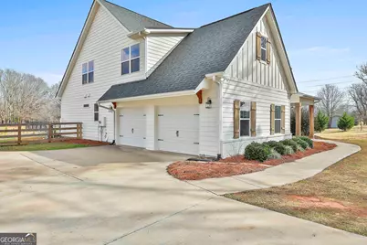 393 Chapman Road, Zebulon, GA 30295 - Photo 7