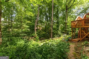 1950 Wenlok Trail NE, Marietta, GA 30066 - Photo 47