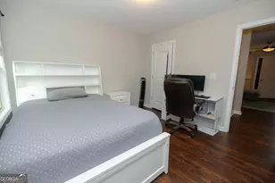 7245 Heritage Oak Ct, Cumming, GA 30040 - Photo 3