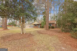 198 Greenwood St, Jesup, GA 31545 - Photo 21
