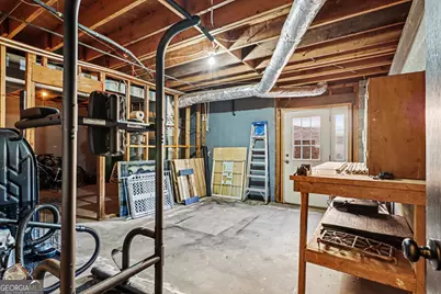 393 Westminister Lane SW, Lilburn, GA 30047 - Photo 33