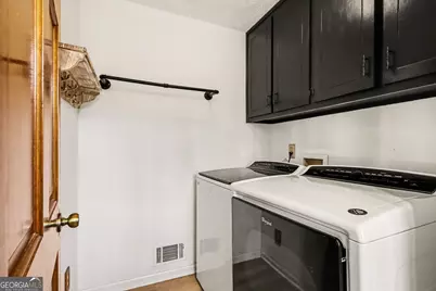 393 Westminister Lane SW, Lilburn, GA 30047 - Photo 31