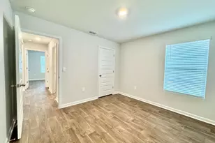 38 Autumn's Wood Dr, Brunswick, GA 31525 - Photo 9