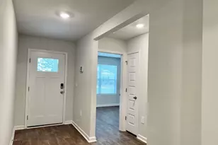 38 Autumn's Wood Dr, Brunswick, GA 31525 - Photo 3