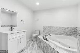 2275 Country Club Ln SW, Atlanta, GA 30311 - Photo 19