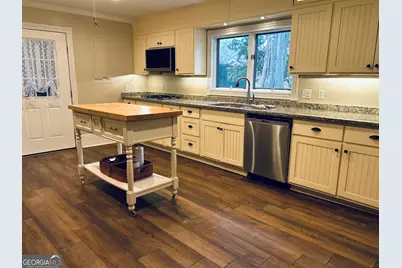 391 Yonah Street, Cornelia, GA 30531 - Photo 13