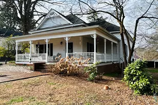 391 Yonah St, Cornelia, GA 30531 - Photo 3