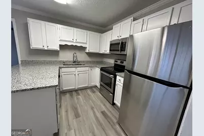 1014 Kathleen Court, Roswell, GA 30075 - Photo 13