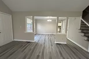 1014 Kathleen Ct, Roswell, GA 30075 - Photo 7