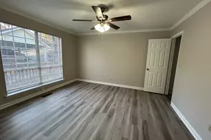 1014 Kathleen Ct, Roswell, GA 30075 - Photo 9