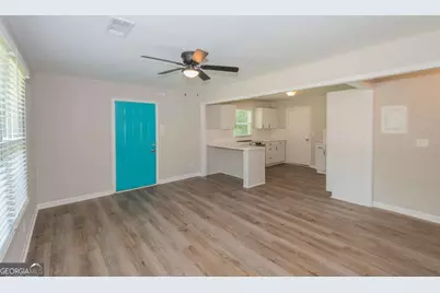 525 Baker Circle NW, Atlanta, GA 30318 - Photo 13