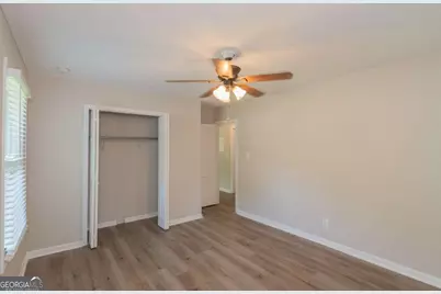 525 Baker Circle NW, Atlanta, GA 30318 - Photo 17