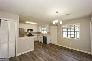 252 Windemere Way, Jonesboro, GA 30238 - Photo 5