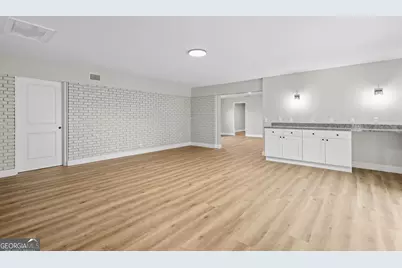 215 Glynn Street, Jesup, GA 31545 - Photo 13