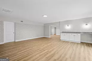 215 Glynn St, Jesup, GA 31545 - Photo 13