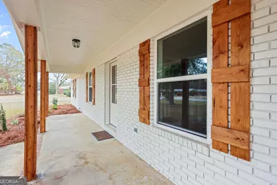 215 Glynn Street, Jesup, GA 31545 - Photo 3