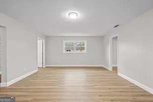 215 Glynn St, Jesup, GA 31545 - Photo 9