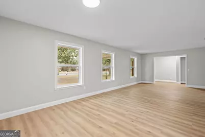 215 Glynn Street, Jesup, GA 31545 - Photo 5