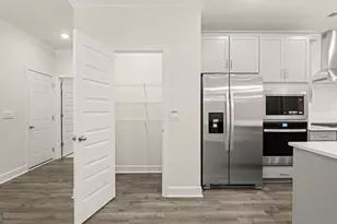 410 Staffin Dr, Senoia, GA 30276 - Photo 11