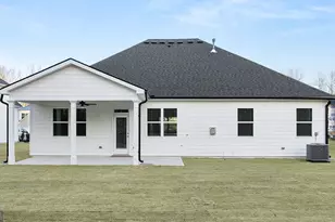 410 Staffin Dr, Senoia, GA 30276 - Photo 31