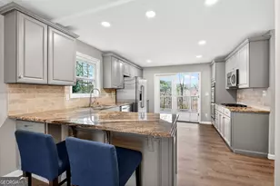 4554 S Landing Dr, Marietta, GA 30066 - Photo 5