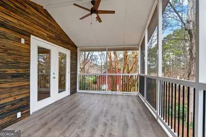 4554 S Landing Drive, Marietta, GA 30066 - Photo 3