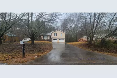 6412 River Hill Drive, Flowery Branch, GA 30542 - Photo 3