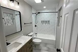 250 Lawrence St, Adairsville, GA 30103 - Photo 11