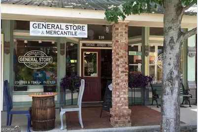 250 Lawrence Street, Adairsville, GA 30103 - Photo 17