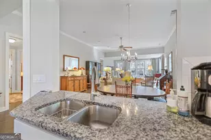 215 Spruce Pine Cir, Peachtree City, GA 30269 - Photo 15