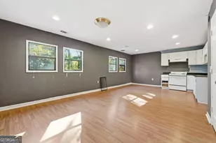 4170 Hurt Bridge Ct, Cumming, GA 30028 - Photo 33