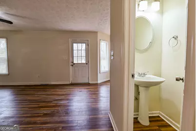 105 N Oakland Circle, McDonough, GA 30253 - Photo 19