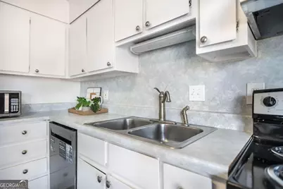 140 Stoneridge Drive, Warner Robins, GA 31088 - Photo 25