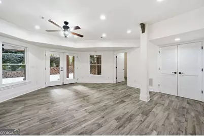 7611 Regency Circle, Sandy Springs, GA 30350 - Photo 55