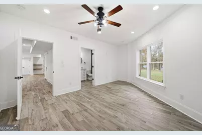 7611 Regency Circle, Sandy Springs, GA 30350 - Photo 51