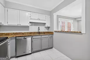 6520 Roswell Rd, Atlanta, GA 30328 - Photo 13