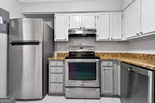 6520 Roswell Rd, Atlanta, GA 30328 - Photo 17