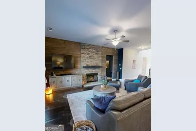 6619 Blue Cove Drive, Flowery Branch, GA 30542 - Photo 11