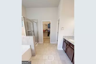 6619 Blue Cove Drive, Flowery Branch, GA 30542 - Photo 13