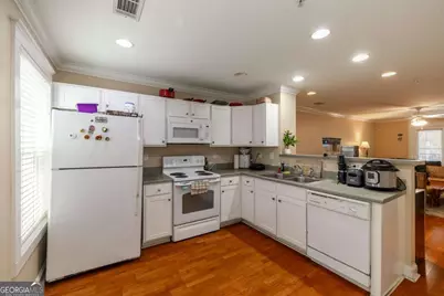 1035 Barnett Shoals Road #725, Athens, GA 30605 - Photo 17