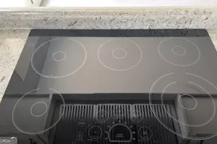 110 Hillridge Dr, Warner Robins, GA 31088 - Photo 5