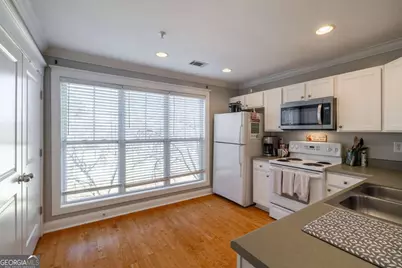 1035 Barnett Shoals Road #827, Athens, GA 30605 - Photo 17