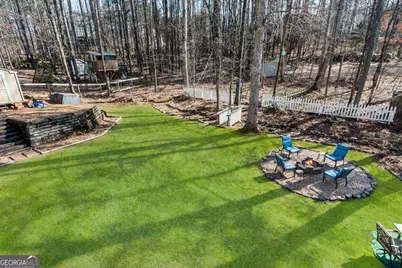 6411 Vicksburg Court NW, Acworth, GA 30101 - Photo 3